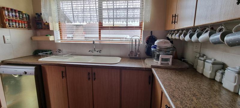 3 Bedroom Property for Sale in Fraaiuitsig Western Cape
